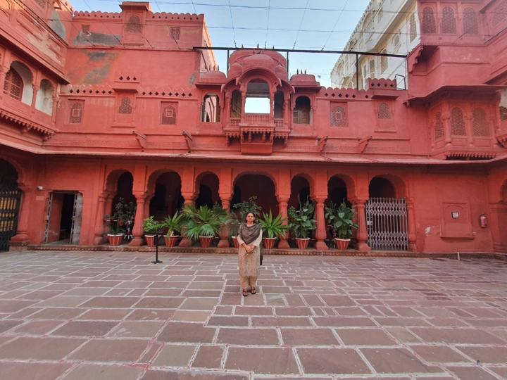 A red sandstone palace courtyard